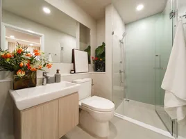 1 Bedroom Apartment for sale at Life Charoennakhon - Sathorn, Bang Lamphu Lang