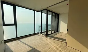 1 Schlafzimmer Wohnung zu verkaufen in Na Kluea, Pattaya Arom Wongamat