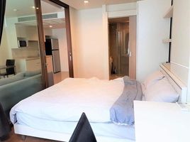1 спален Кондо в аренду в Downtown 49, Khlong Tan Nuea