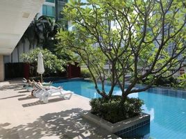 3 Bedroom Apartment for sale at Aspire Rama 9, Bang Kapi