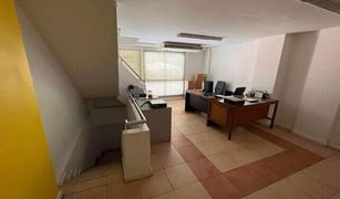 8 Bedrooms Office for sale in Khlong San, Bangkok 