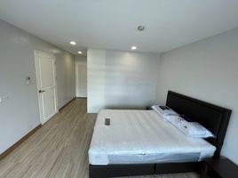 3 Schlafzimmer Penthouse zu verkaufen im Ruamjai Heights, Khlong Toei Nuea