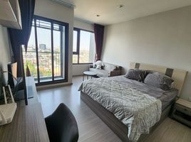 Studio Wohnung zu verkaufen im Life Sathorn Sierra, Talat Phlu