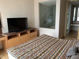 1 Bedroom Condo for rent at Aequa Sukhumvit 49, Khlong Tan Nuea, Watthana, Bangkok