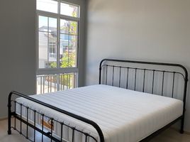 2 Schlafzimmer Reihenhaus zu vermieten im Indy Ayudhaya, Ban Krot, Bang Pa-In, Phra Nakhon Si Ayutthaya