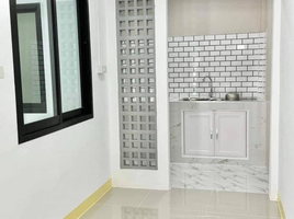 2 Bedroom Townhouse for sale at Pimonrat 1, Phimonrat, Bang Bua Thong, Nonthaburi