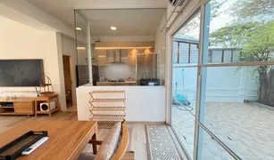 曼谷 Dokmai Indy Bangna Ramkhaemhaeng 2 3 卧室 屋 售 