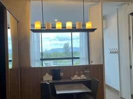 1 спален Кондо на продажу в Hill Myna Condotel, Чернг Талай, Тхаланг, Пхукет, Таиланд