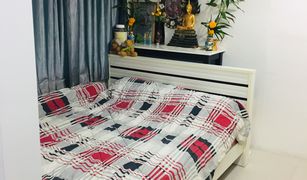 Khlong Tamru, ပတ္တရား The First Condo တွင် 1 အိပ်ခန်း ကွန်ဒို ရောင်းရန်အတွက်
