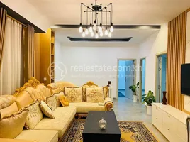 3 Schlafzimmer Villa zu verkaufen im Modern Villa 01, Phleung Chheh Roteh, Pur SenChey