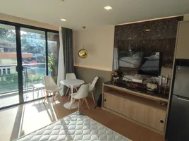 Studio Condo for sale at The Beach Condotel, Karon, Phuket Town