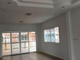 4 Bedroom House for sale in Udon Thani International Airport, Na Di, 