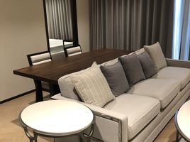 1 Schlafzimmer Appartement zu vermieten im The Reserve Sukhumvit 61, Khlong Tan Nuea