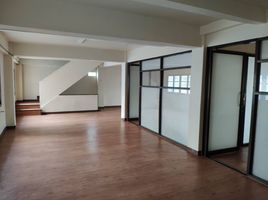 600 m² Office for rent in Mueang Nonthaburi, Nonthaburi, Bang Khen, Mueang Nonthaburi