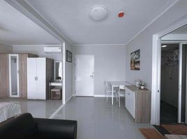 Studio Wohnung zu verkaufen im The WIDE Condotel - Phuket, Talat Nuea