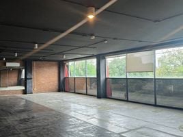 200 m² Office for rent at Apai Loft, Khlong Tan Nuea, Watthana, Bangkok, Thailand