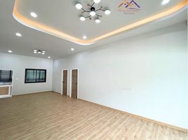 3 Schlafzimmer Haus zu verkaufen in Mueang Rayong, Rayong, Phe, Mueang Rayong