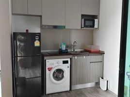 在Brown Condo Ratchada 32租赁的1 卧室 公寓, Wong Sawang