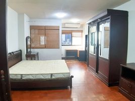 1 Schlafzimmer Wohnung zu vermieten im The Winning Tower, Khlong Tan Nuea, Watthana