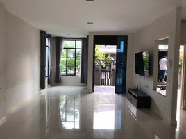 3 Bedroom House for rent at Manthana Onnut-Wongwaen 4, Dokmai, Prawet