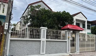 4 Bedrooms House for sale in Thung Khru, Bangkok 