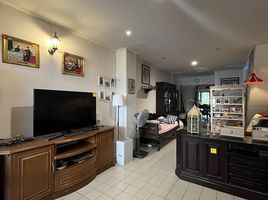 3 Bedroom Townhouse for rent at Sinthanee Villa, Nawamin, Bueng Kum, Bangkok