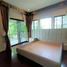 4 Bedroom Villa for sale at Mantana Lake Watcharapol, O Ngoen, Sai Mai