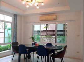 3 Schlafzimmer Villa zu verkaufen im Sun Palm Village, Chalong