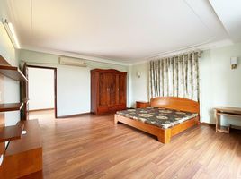 3 Schlafzimmer Villa zu vermieten im Vinhomes Symphony Riverside, Phuc Loi, Long Bien