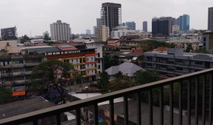 1 Bedroom Condo for sale in Khlong Tan Nuea, Bangkok C Ekkamai