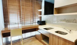 1 Bedroom Condo for sale in Thung Wat Don, Bangkok Rhythm Sathorn