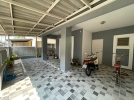 3 Bedroom Townhouse for sale at Baan Pruksa B Rangsit-Khlong 3, Khlong Sam, Khlong Luang