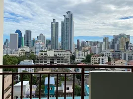 1 Bedroom Condo for rent at Monterey Place, Khlong Toei