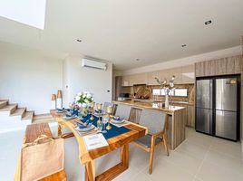 3 Schlafzimmer Haus zu verkaufen im Zenithy Pool Villa, Si Sunthon, Thalang