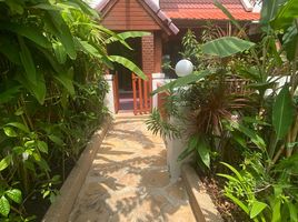 3 Bedroom House for rent at Villa 49, Khlong Tan Nuea