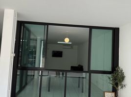5 Schlafzimmer Ganzes Gebäude zu vermieten in AsiaVillas, Chang Phueak, Mueang Chiang Mai, Chiang Mai, Thailand