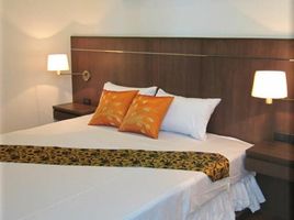 2 Bedroom Condo for rent at Q Langsuan, Lumphini