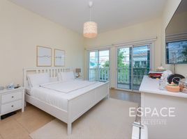 2 Schlafzimmer Villa zu verkaufen im Mediterranean Villas, Jumeirah Village Triangle (JVT)