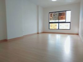 1 Bedroom Apartment for sale at Supalai Loft @Talat Phlu Station, Dao Khanong