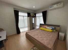 3 Schlafzimmer Villa zu vermieten im Nawarat Village, Nam Phrae, Hang Dong, Chiang Mai