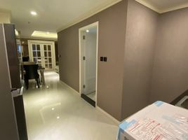 1 Bedroom Apartment for rent at Nusa State Tower Condominium, Si Lom