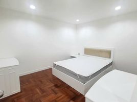 2 Schlafzimmer Appartement zu vermieten im Acadamia Grand Tower, Khlong Tan Nuea