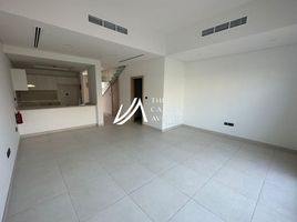 2 Schlafzimmer Villa zu verkaufen im Aldhay at Bloom Gardens, Bloom Gardens, Al Salam Street