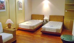 4 Bedrooms Condo for sale in Lumphini, Bangkok Somkid Gardens