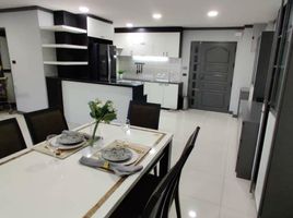3 Bedroom Apartment for sale at Supalai Place, Khlong Tan Nuea