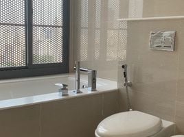2 Bedroom Condo for sale at Circle Sukhumvit 31, Khlong Toei Nuea