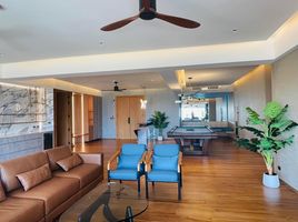 4 Bedroom Condo for sale at Phatsana Garden, Phra Khanong Nuea