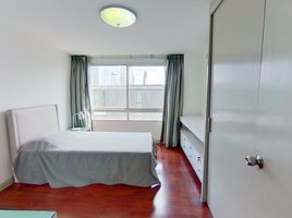 3 Bedroom Condo for rent at 49 Plus, Khlong Tan Nuea, Watthana