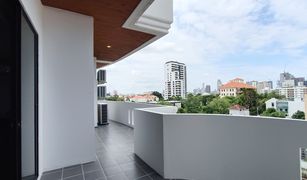 3 Bedrooms Apartment for sale in Phra Khanong Nuea, Bangkok Royal Kensington Mansion