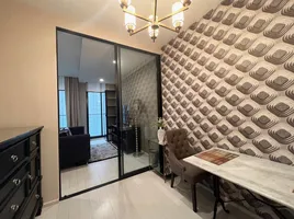 1 Schlafzimmer Wohnung zu verkaufen im Noble Ploenchit, Lumphini, Pathum Wan, Bangkok, Thailand